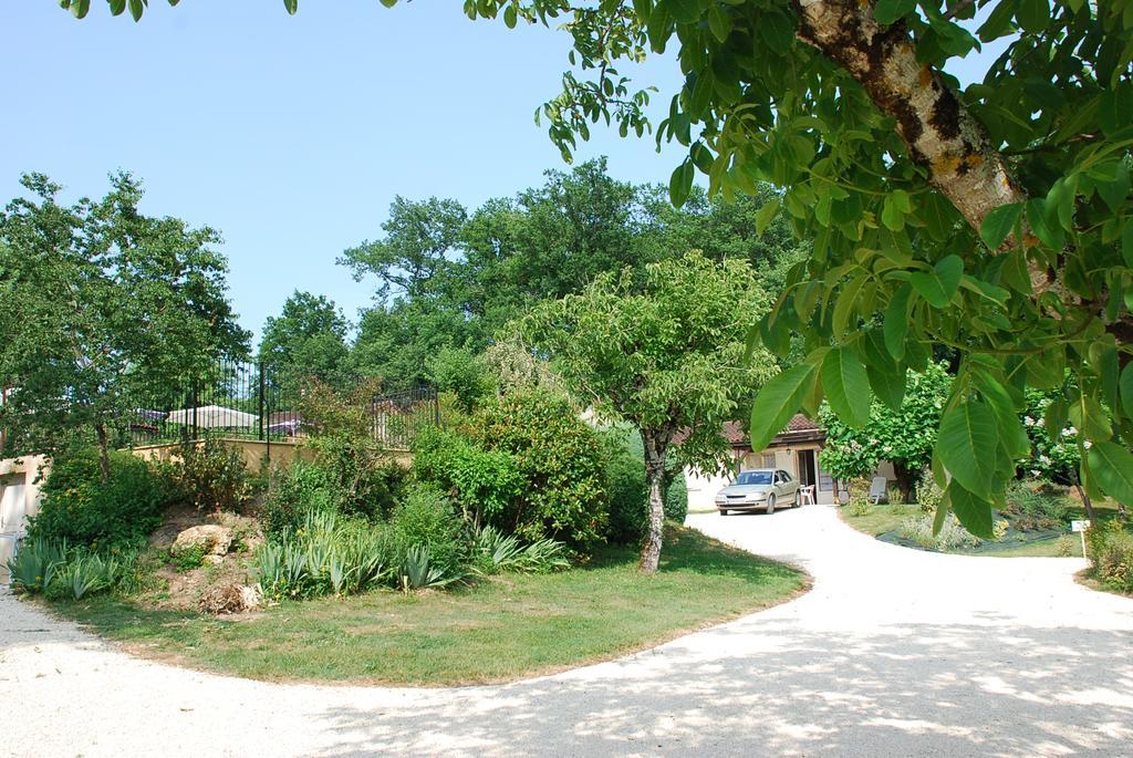 Village De Gites Le Chatenet Thonac エクステリア 写真