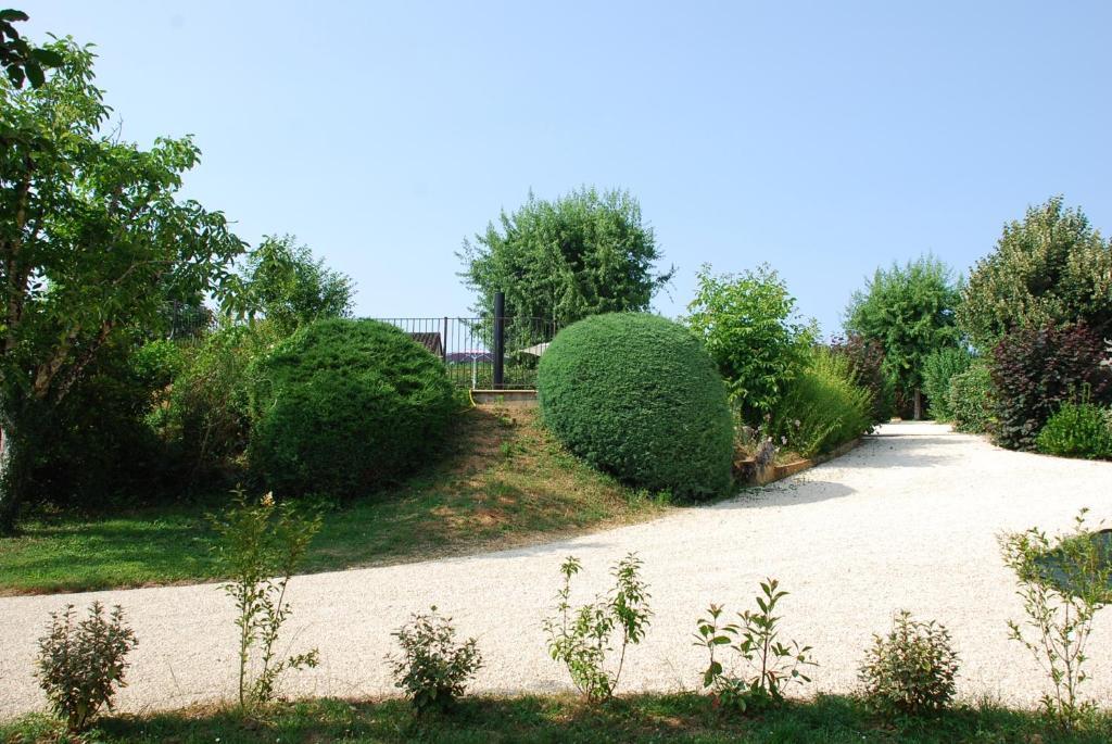 Village De Gites Le Chatenet Thonac エクステリア 写真