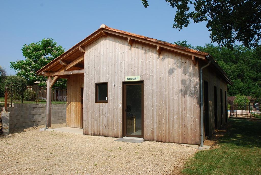 Village De Gites Le Chatenet Thonac エクステリア 写真